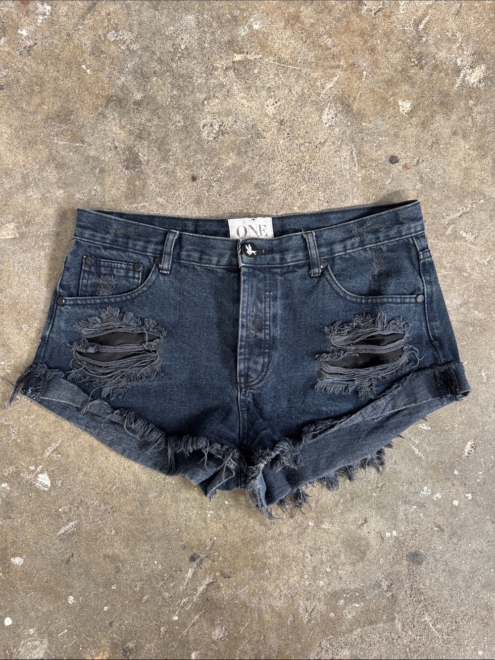 ONE TEASPOON Bandit Distressed Denim Short Faded Black Button Fly